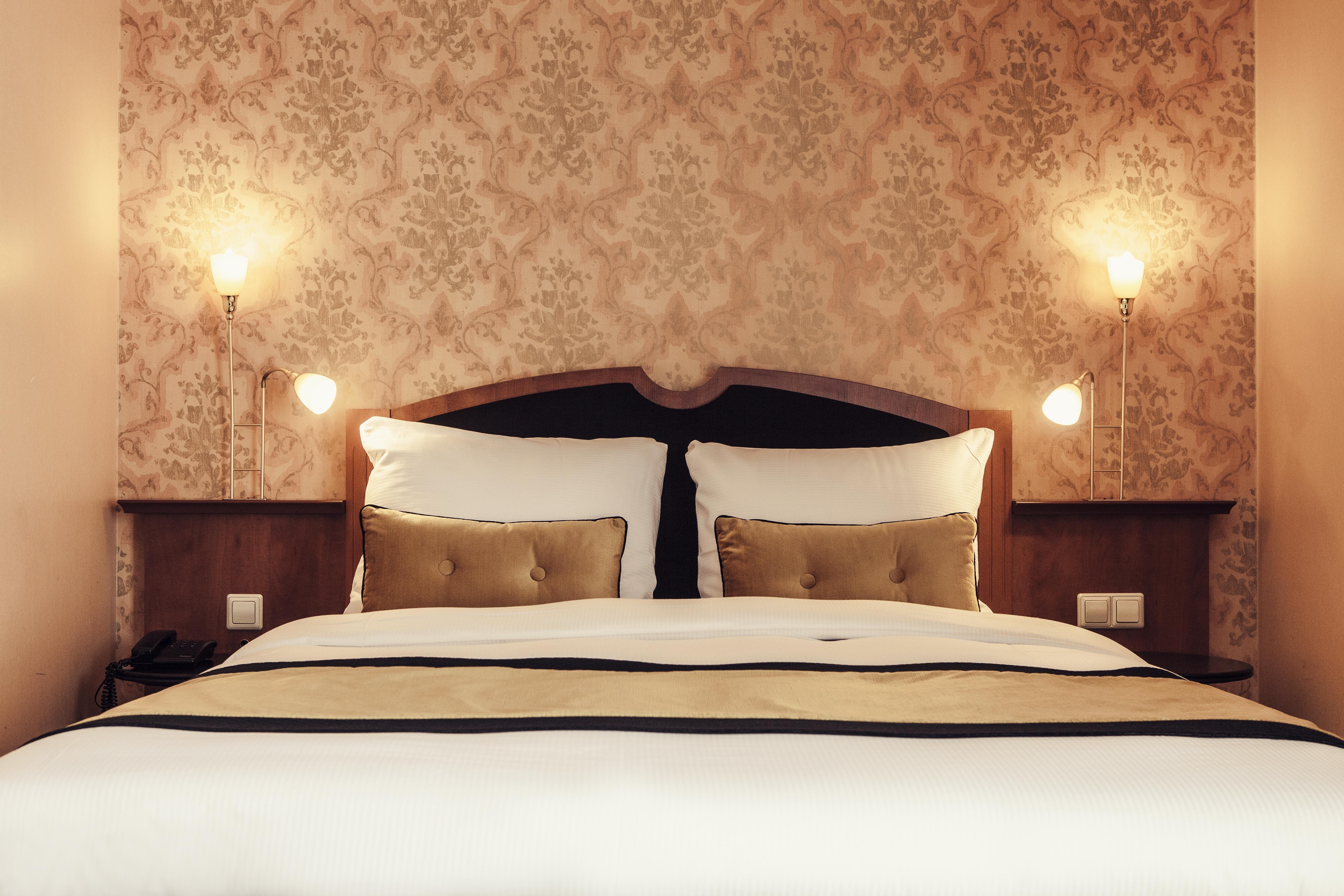 Hotel Carlton Square 4*